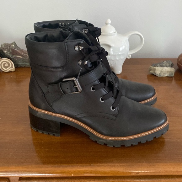 Black Leather Naturalizer Tia Ankle Motorcycle Boots Sz 9 NWOT - Picture 1 of 8